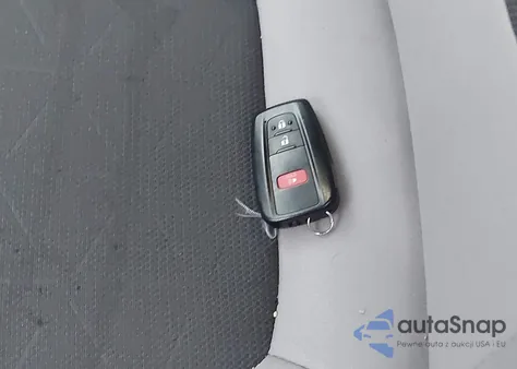 2024 Toyota Rav4 Hybrid Xle z USA, uszkodzony, nr VIN 4T3RWRFV8RU143607